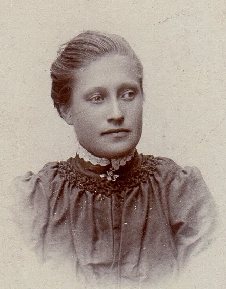  Alma Sofia Johansson f Olofsson 1886-1925